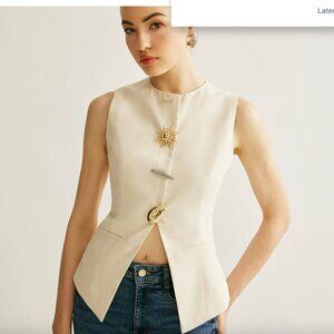 Commense Metal Detail Cream Vest Size S